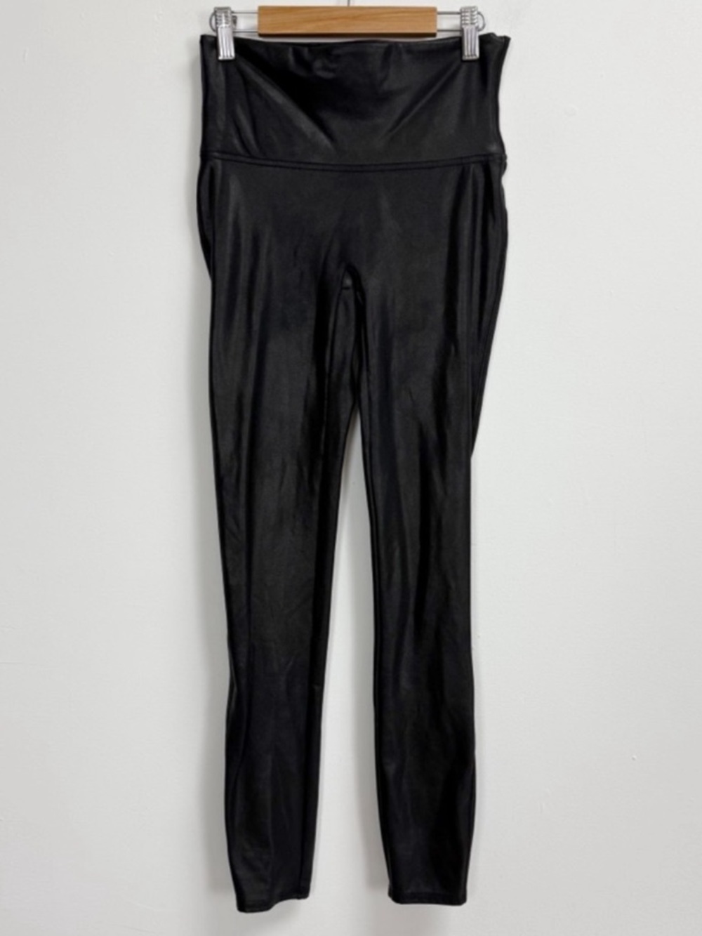 Spanx Faux Leather Leggings Womens Medium Black Pull On Pants Stretch